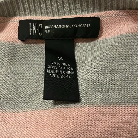 Light Pink and Gray Short Sleeve Striped Sweater Size Small - Picture 2 of 3